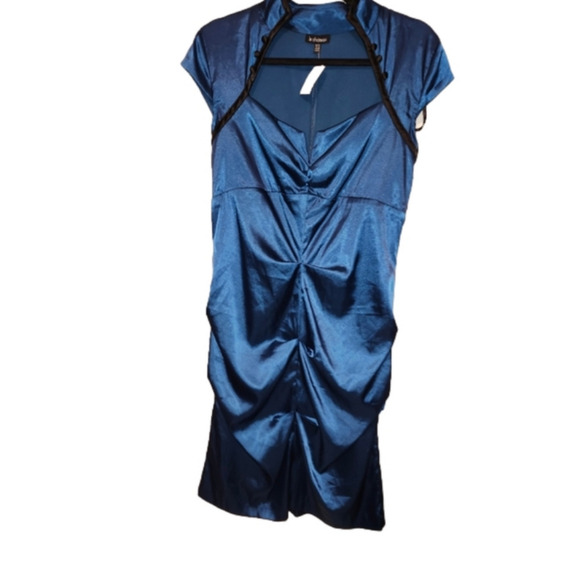 Le Chateau Blue satin ruched bodycon  dress with button detail in xl NWT! - Picture 3 of 5